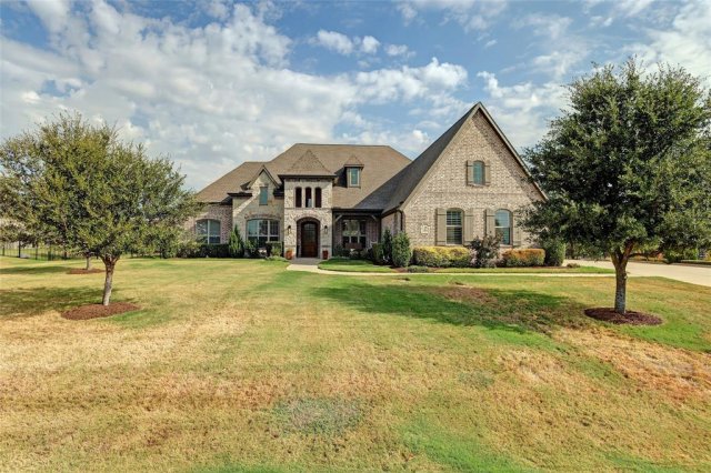 5304 Westfield Drive