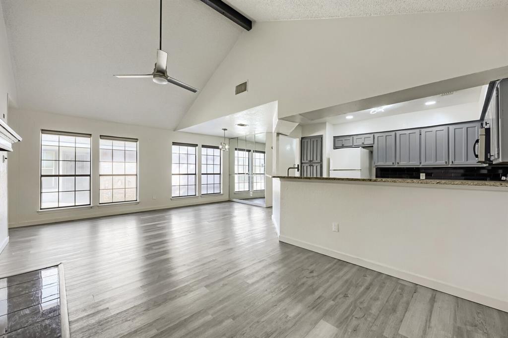 2409 Summer Place Drive - Photo 5