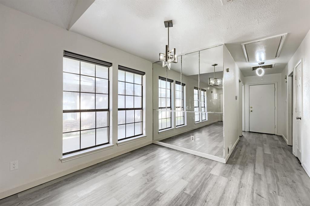 2409 Summer Place Drive - Photo 8