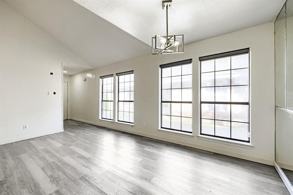 2409 Summer Place Drive - Photo 9