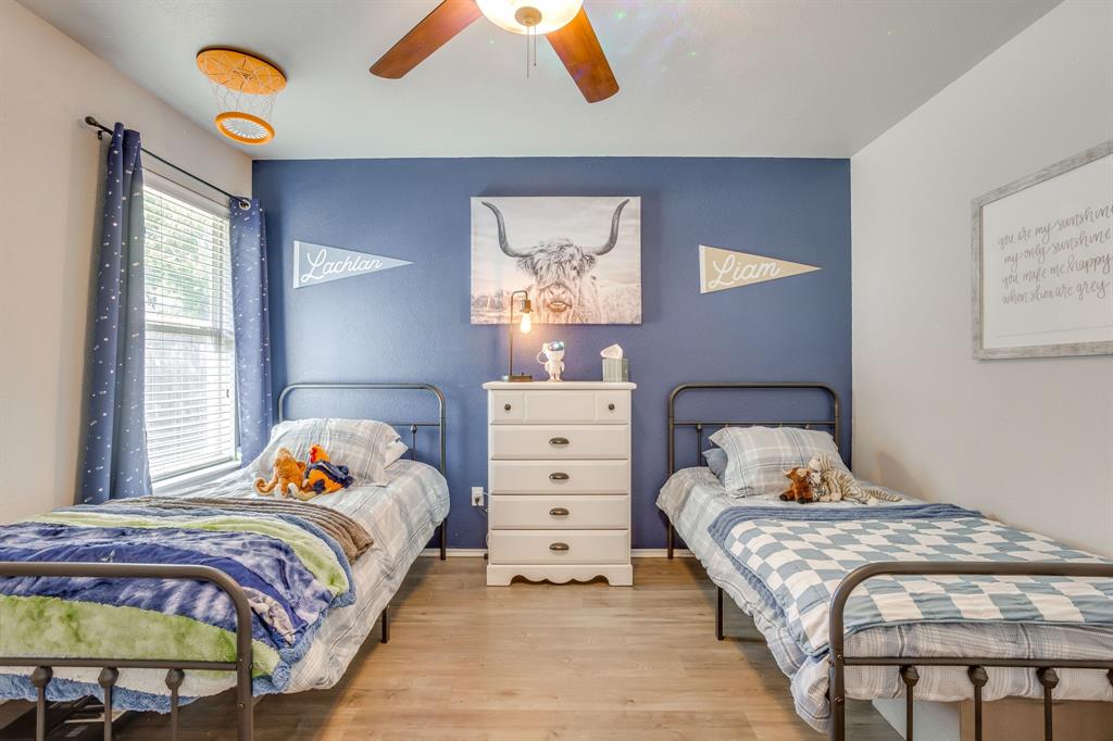 4002 Sapphire Lane - Photo 24