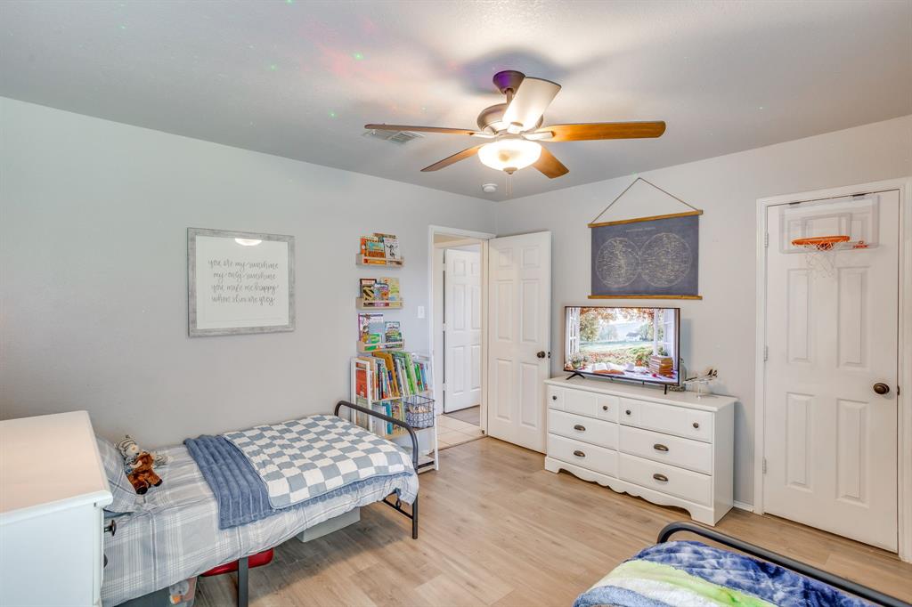 4002 Sapphire Lane - Photo 26
