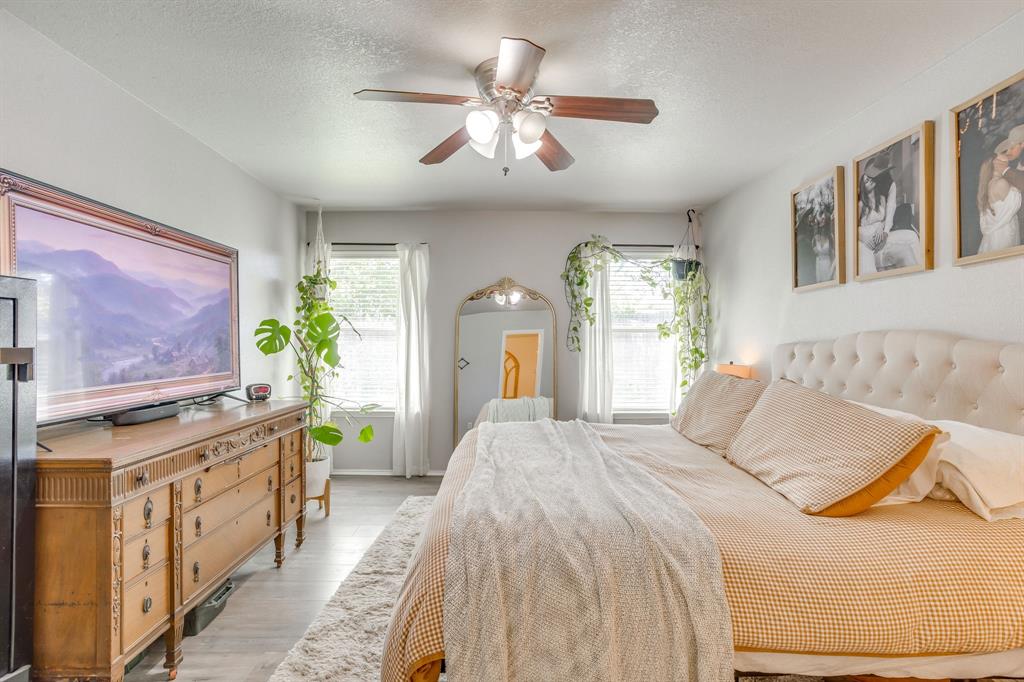 4002 Sapphire Lane - Photo 29