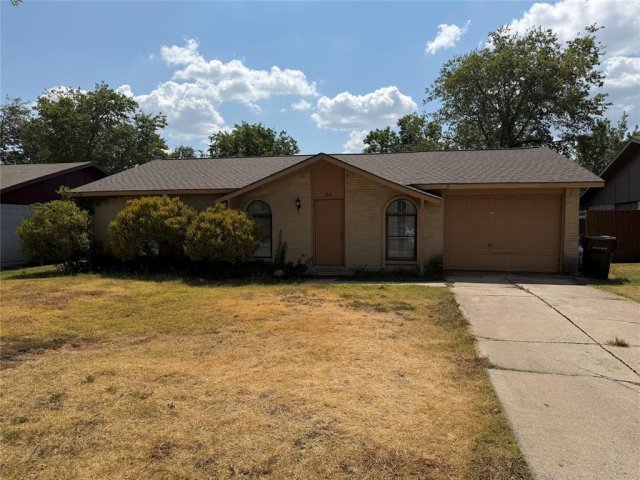1816 Williamsburg Drive
