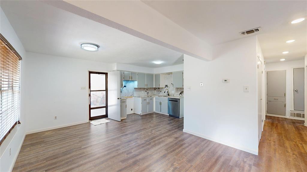 6321 Solona Circle N - Photo 11
