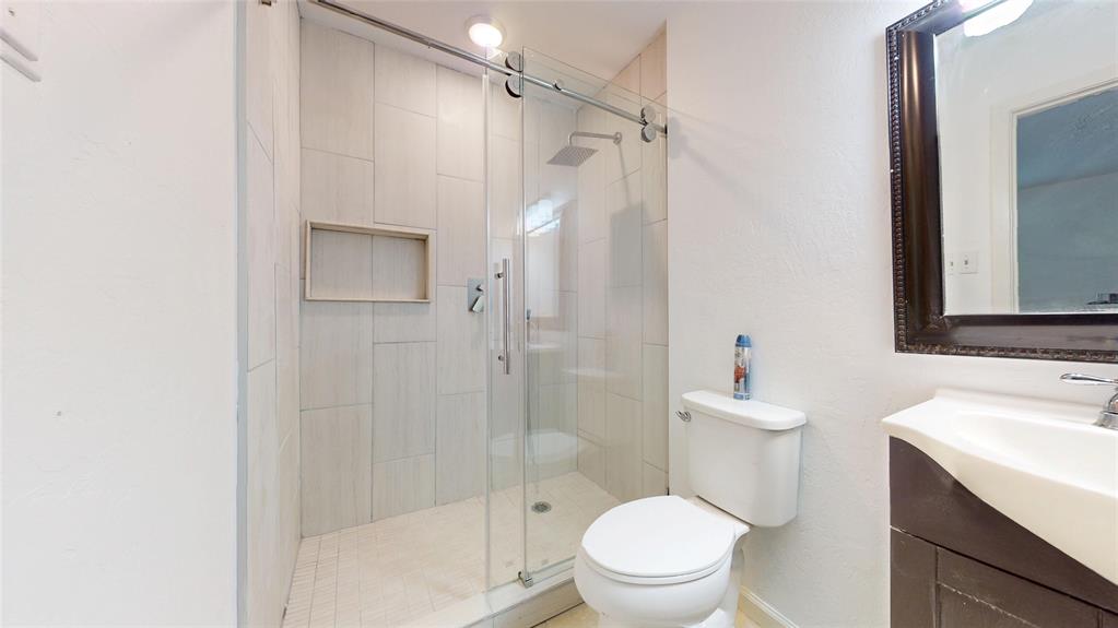 6321 Solona Circle N - Photo 17