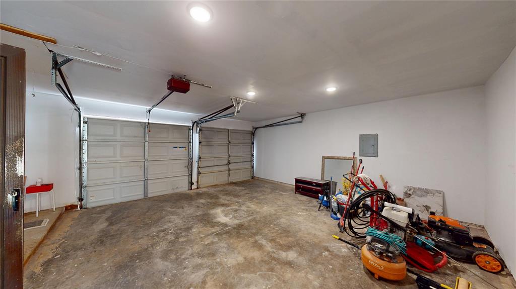 6321 Solona Circle N - Photo 26