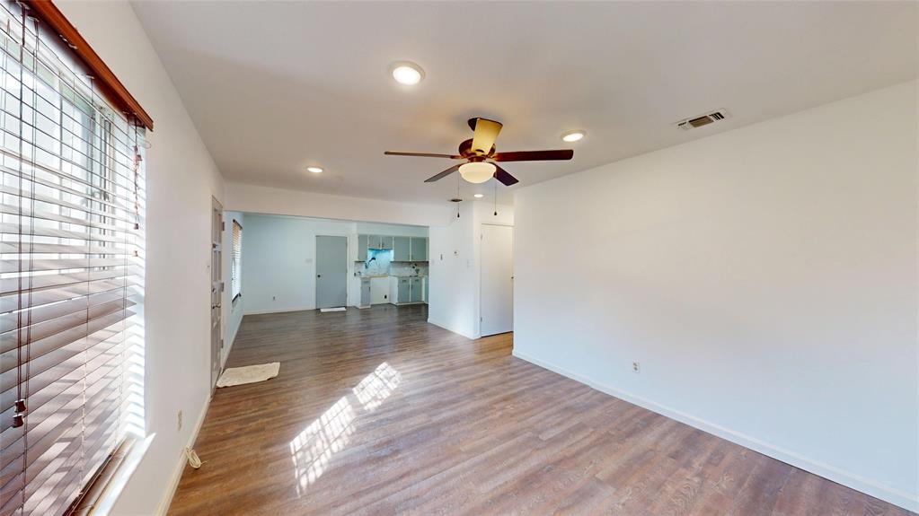 6321 Solona Circle N - Photo 6