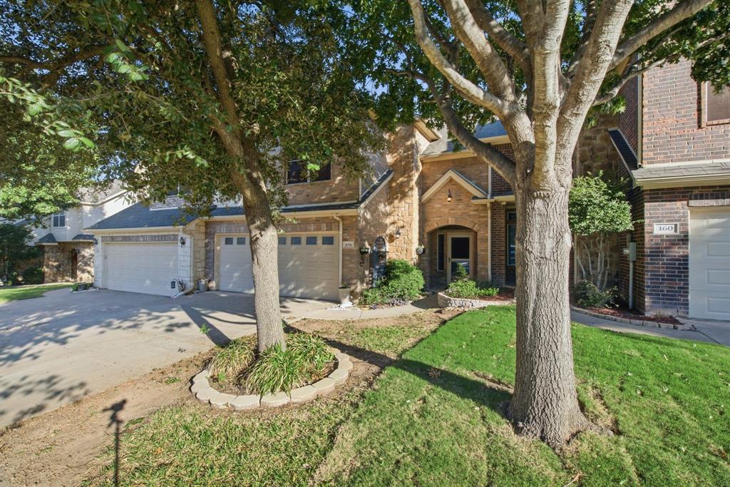 170 Greathouse Village - Photo 2