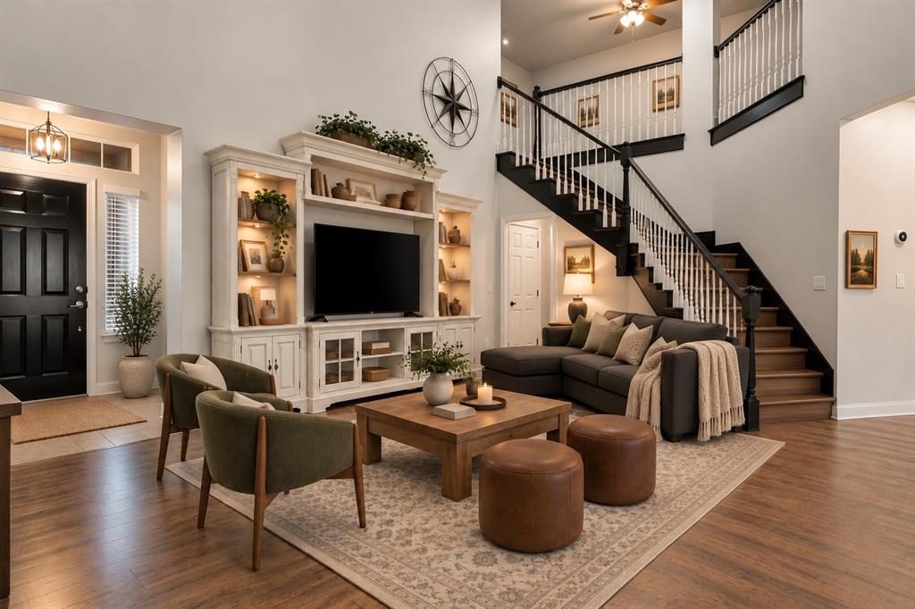 170 Greathouse Village - Photo 3