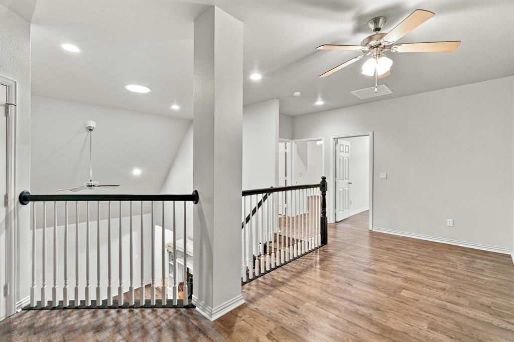 170 Greathouse Village - Photo 30