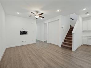 1024 Thomas Place - Photo 11