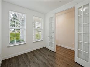 1024 Thomas Place - Photo 12