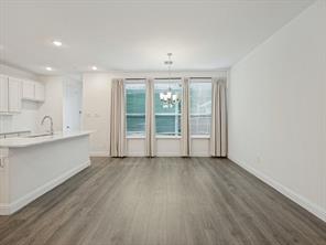 1024 Thomas Place - Photo 7