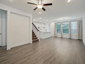 1024 Thomas Place - Photo 9