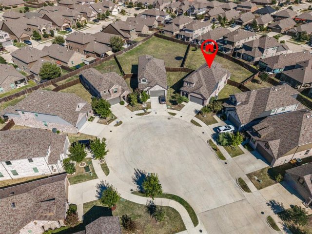 2716 Runnels Court