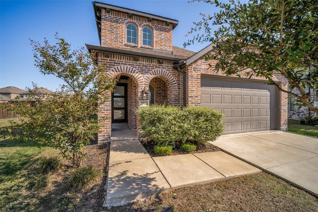 2716 Runnels Court - Photo 2