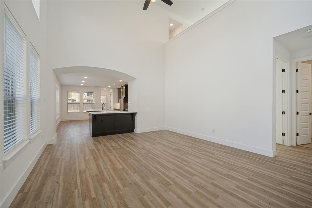 2716 Runnels Court - Photo 4
