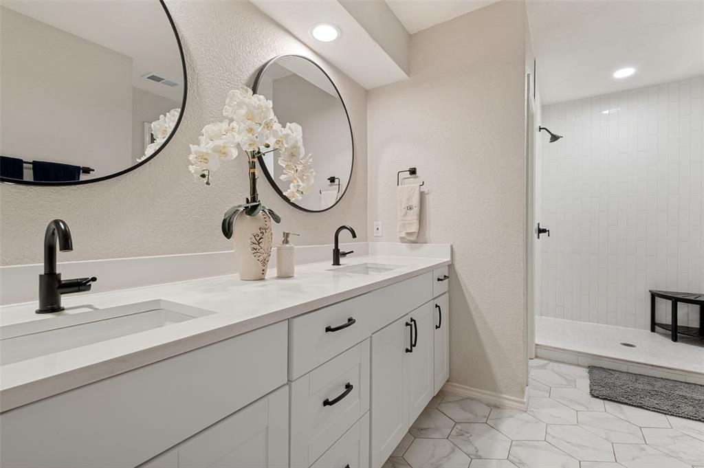 1814 Foxwood Court - Photo 22