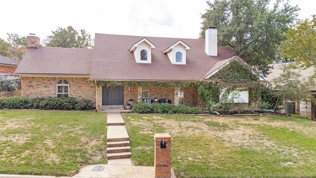 1814 Foxwood Court - Photo 5