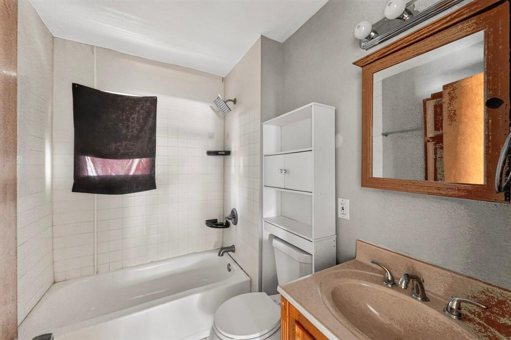 2053 Westchester Drive - Photo 27