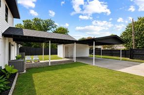 8635 Strathmore Drive - Photo 26