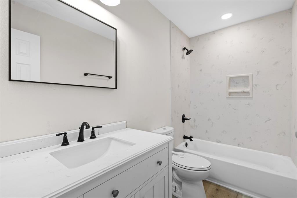 310 Lawndale Street - Photo 22