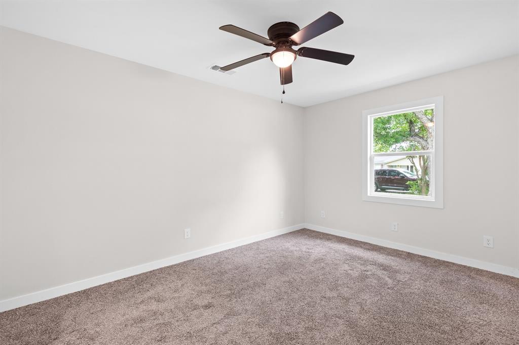 310 Lawndale Street - Photo 23