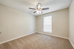 109 E Willow Lane - Photo 10
