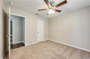 109 E Willow Lane - Photo 16