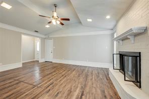109 E Willow Lane - Photo 4