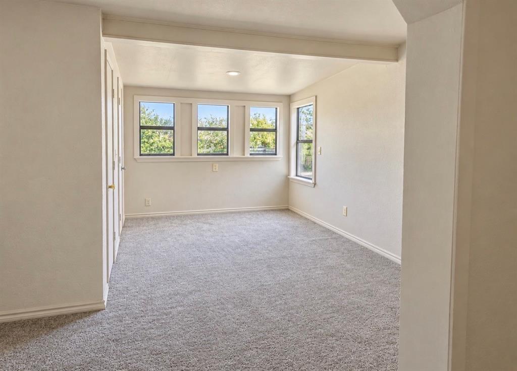 511 SW 3rd Street - Photo 11