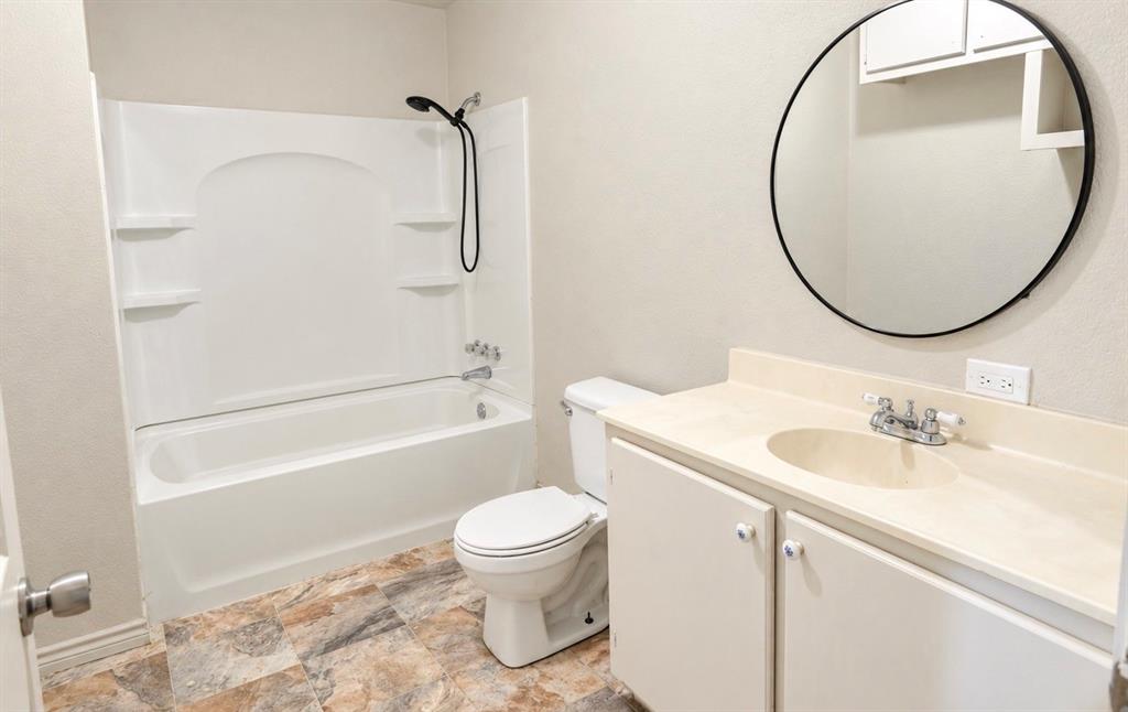 511 SW 3rd Street - Photo 9