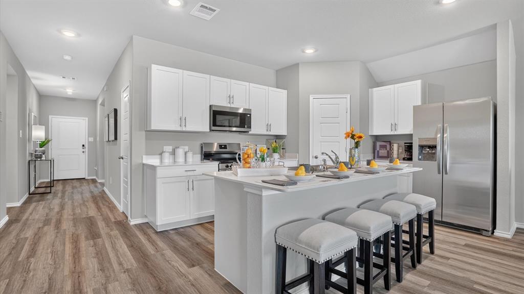 1941 LEGACY Drive - Photo 2