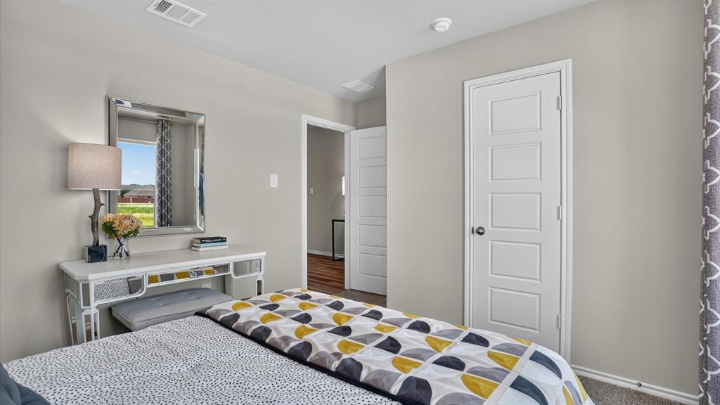 1941 LEGACY Drive - Photo 21