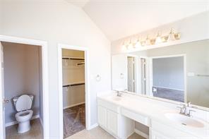 5800 Tribune Way - Photo 15
