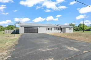 409 E Ohio Street - Photo 2