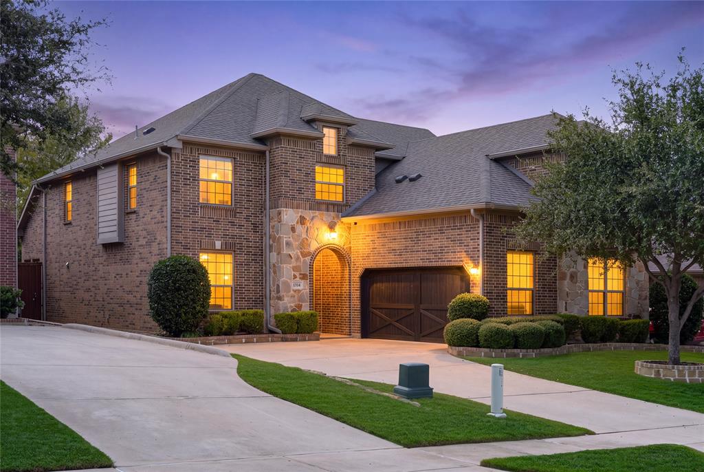 1704 Hickory Chase Circle - Photo 1