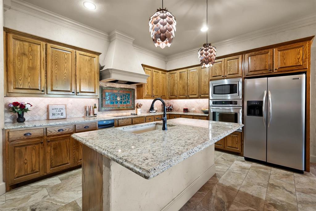 108 County Road 3187 - Photo 8