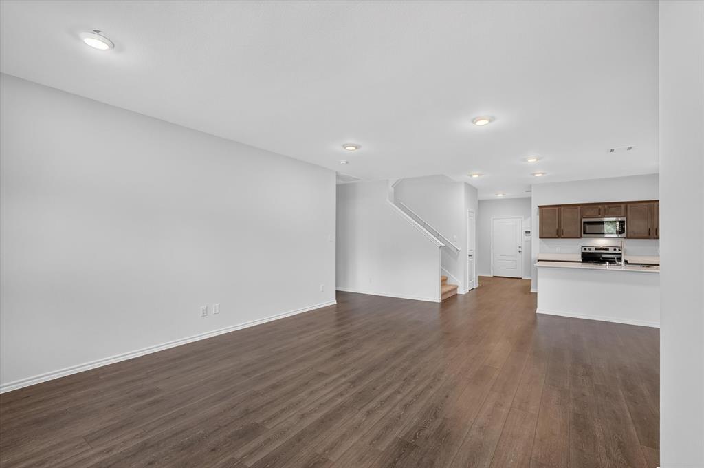 105 Smarty Jones Street - Photo 10