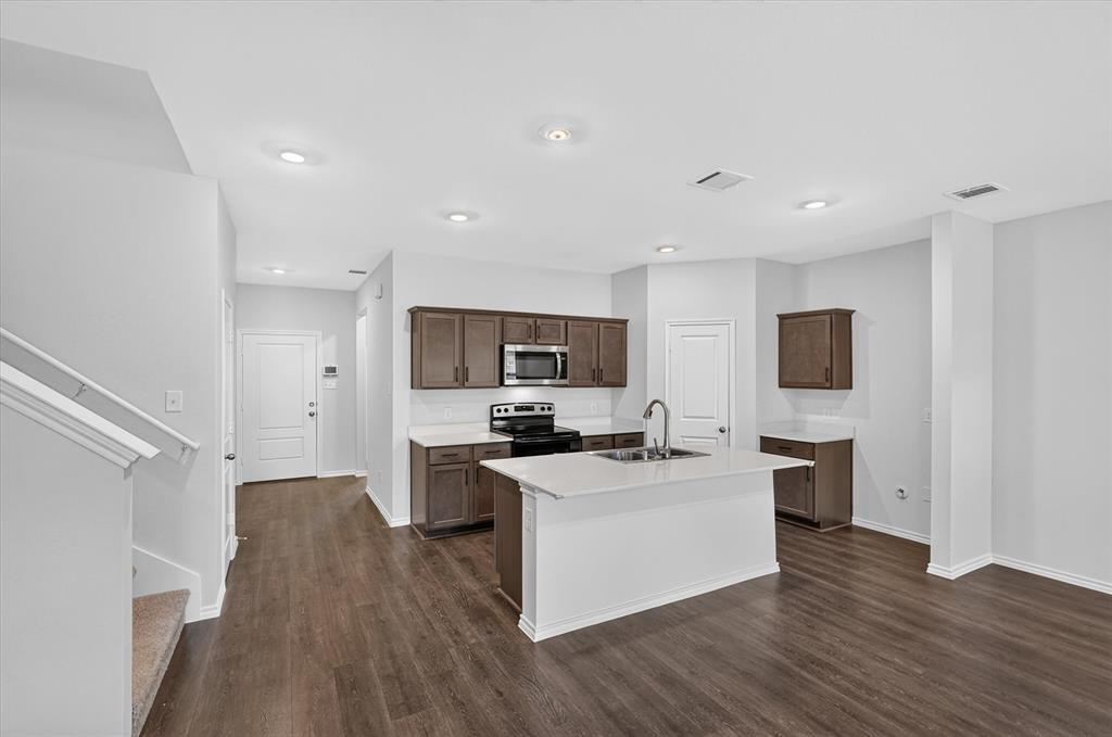 105 Smarty Jones Street - Photo 11