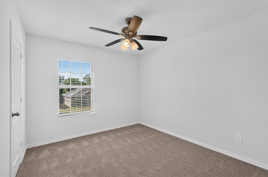 105 Smarty Jones Street - Photo 23