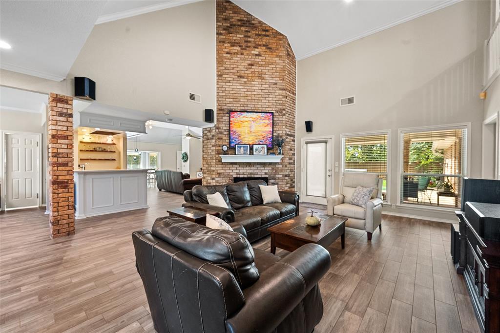 8800 Rolling Springs Court - Photo 3