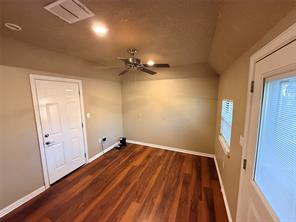1405 Thompson Drive - Photo 18