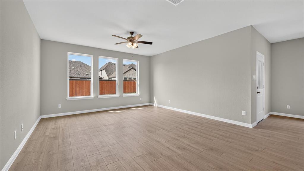 126 BLACKBRUSH Court - Photo 2