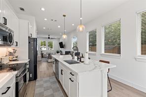 2502 Elsie Faye Heggins Street - Photo 6