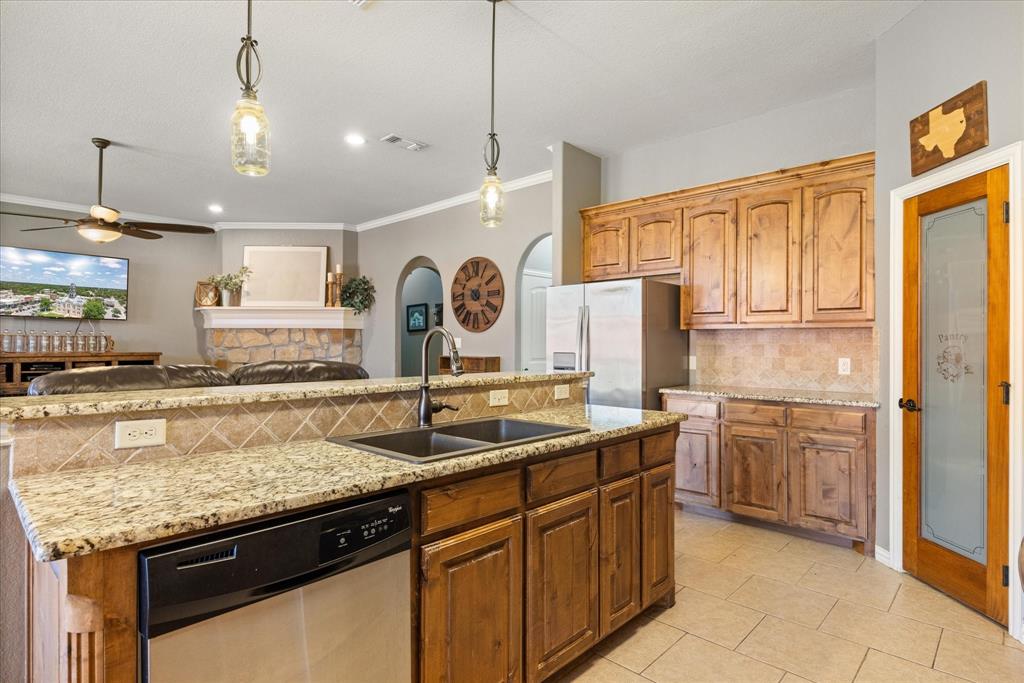 4303 Logan Circle - Photo 7