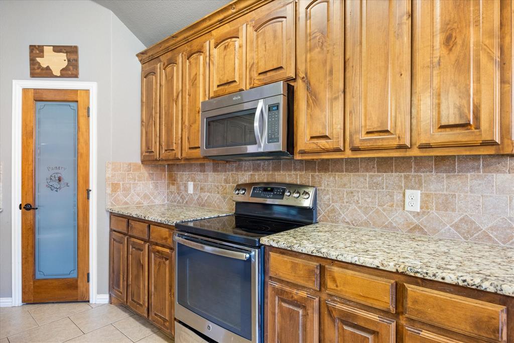 4303 Logan Circle - Photo 8