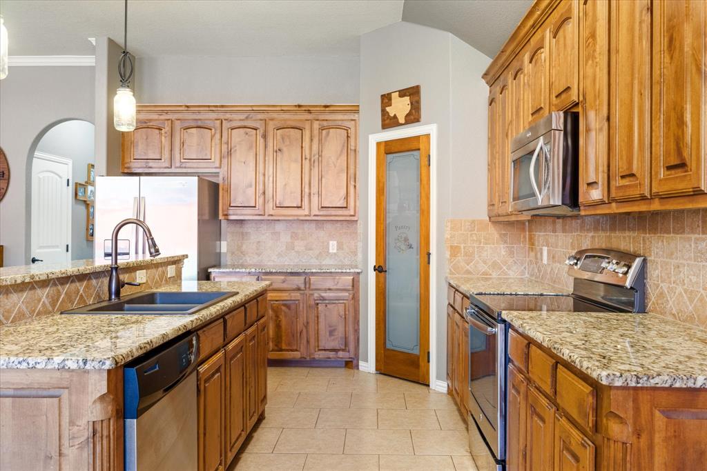 4303 Logan Circle - Photo 9