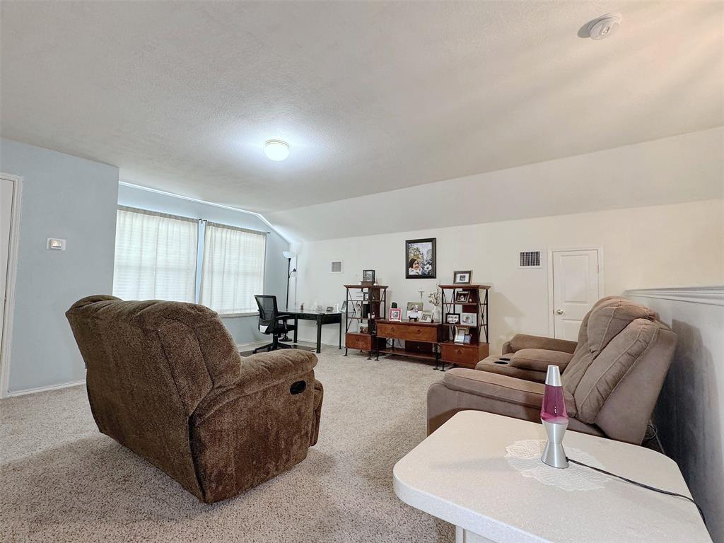 4102 Maidstone Drive - Photo 2